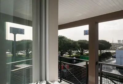 Balcon ou terrasse dans l'établissement B&B HOTEL Saint-Nazaire Trignac