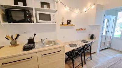 Cuisine ou kitchenette dans l'établissement Studio du 104