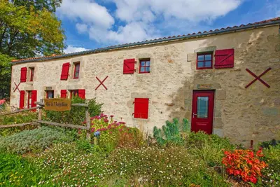Jardin de l'établissement Camping Capfun La Bretèche