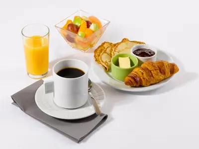 Nourriture dans l'hôtel ou à proximité