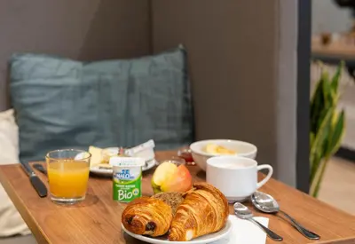 Nourriture dans l'hôtel ou à proximité
