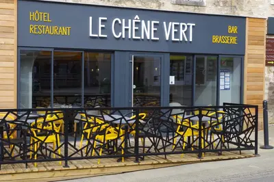 Plan de l'établissement Logis Hotel Le Chêne Vert