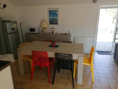 Cuisine ou kitchenette dans l'établissement Maison chez Meme
