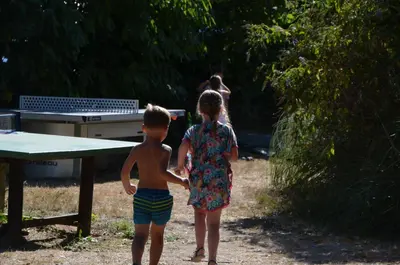 Enfants séjournant dans l'établissement Camping La Venise Du Bocage