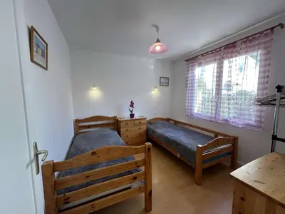 Coin salon dans l'établissement Maison de Vacances avec Terrasse Dallée, 6 Couchages, à Deux Pas de l'Océan à St-Jean-de-Monts - FR-1-224C-94
