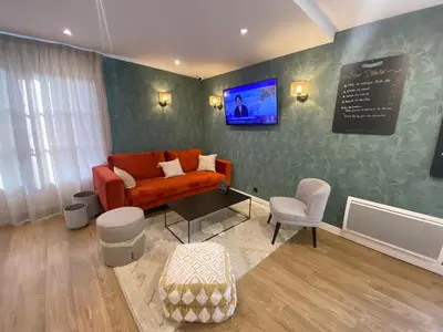 Coin salon dans l'établissement Première Classe Nantes Sud - Rezé Aéroport