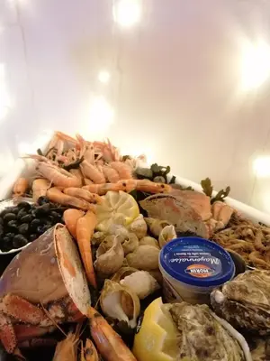 Nourriture dans l'hôtel ou à proximité