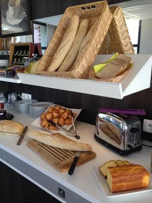 Nourriture dans l'hôtel ou à proximité
