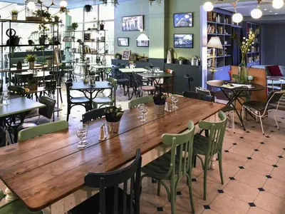 Restaurant ou autre lieu de restauration dans l'établissement ibis Nantes Saint Herblain
