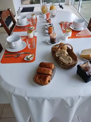 Nourriture dans la maison d'hôtes ou à proximité