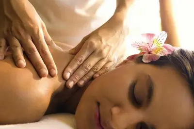 Spa ou équipements de bien-être de l'établissement Bungalow confortable à Saint-Jean-de-Monts avec terrasse