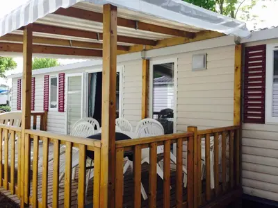 Balcon ou terrasse dans l'établissement Mobile home