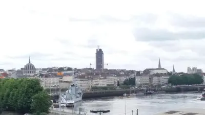Vue générale sur Nantes ou vue de la ville depuis l'appartement