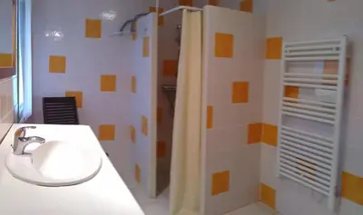 Salle de bains dans l'établissement le coing