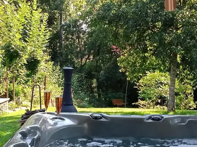 Jardin de l'établissement Logis du Parc
