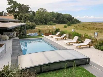 Piscine de l'établissement Holiday Home Indigo-Vue Mer et Piscine chauffée by Interhome ou située à proximité