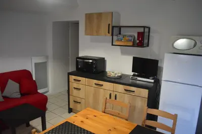 Cuisine ou kitchenette dans l'établissement Le Bois Regnier