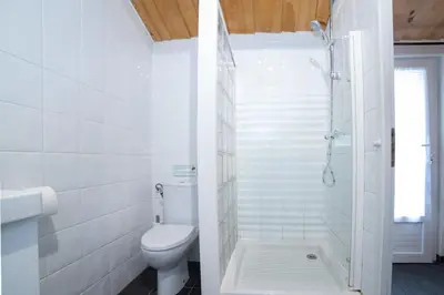 Salle de bains dans l'établissement Au Passage du Gois