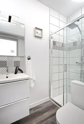 Salle de bains dans l'établissement Hypercentre 9 rue de la ROE