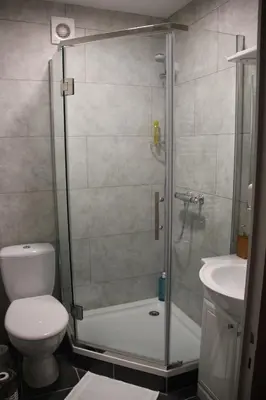 Salle de bains dans l'établissement La BLAUDIERE