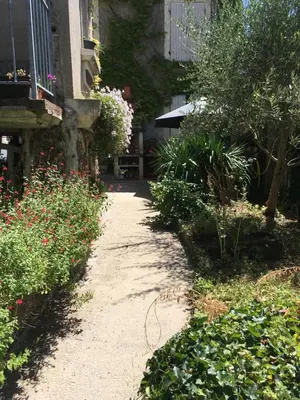 Jardin de l'établissement La Maison Haute