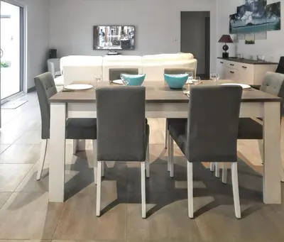 Coin salon dans l'établissement Villa charmante avec piscine privée à Saint-Jean-de-Monts