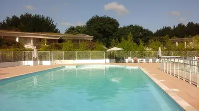 Piscine de l'établissement SWING RESIDENCE GOLF LA BAULE ou située à proximité