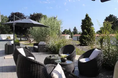 Jardin de l'établissement Village Vacances de Chantonnay