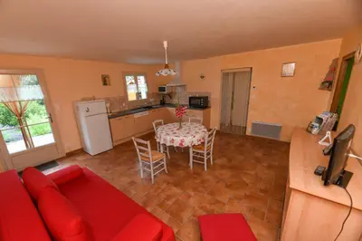 Cuisine ou kitchenette dans l'établissement gîtes de l'Hôpiteau