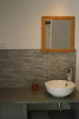 Salle de bains dans l'établissement Au gré du Marais - Chambres d'hôtes