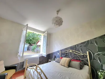 Un ou plusieurs lits dans un hébergement de l'établissement Maison Brévinoise proche de la plage - 5 personnes - FR-1-364-81