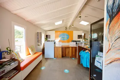 Cuisine ou kitchenette dans l'établissement Glamping Vendée