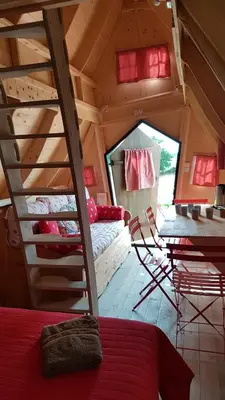 Un ou plusieurs lits dans un hébergement de l'établissement Les CASAS La Champrenière