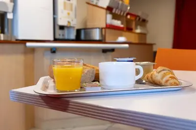 Nourriture dans l'hôtel ou à proximité