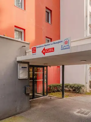 Certificat, récompense, panneau ou autre document affiché dans l'établissement Séjours & Affaires Nantes La Beaujoire