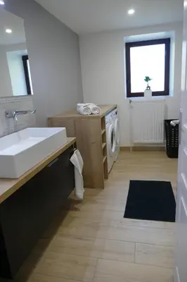 Salle de bains dans l'établissement La Loge Bertine France