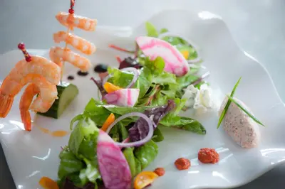 Nourriture dans l'hôtel ou à proximité