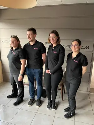 Clients de l'établissement L'Espadon