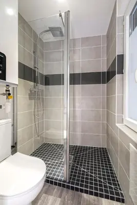 Salle de bains dans l'établissement Hypercentre Calme et Ccosy Impasse Saint Julien, 1er étage