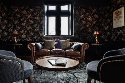 Coin salon dans l'établissement Château de Maubreuil