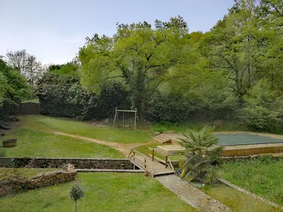 Jardin de l'établissement Dolce Vita Spa, Piscine & Nature