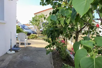 Jardin de l'établissement Maison de famille à St Hilaire de Riez