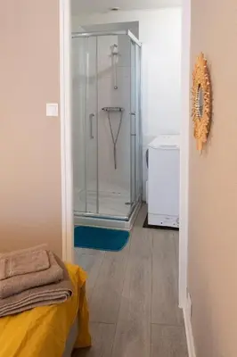 Salle de bains dans l'établissement L'appart à Mimine