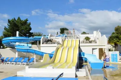Piscine de l'établissement Mobil-home moderne à Saint-Jean-de-Monts avec piscine partagée ou située à proximité