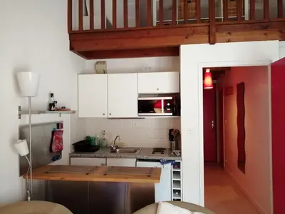Cuisine ou kitchenette dans l'établissement Le Soleil et la Mer