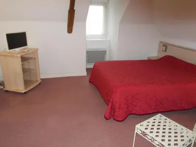 Un ou plusieurs lits dans un hébergement de l'établissement auberge de l arrivée