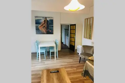 Coin salon dans l'établissement Maisonnette de 2 personnes