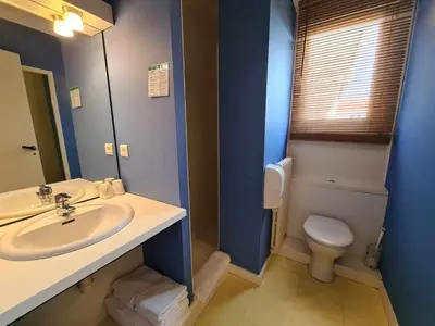 Salle de bains dans l'établissement Hotel Cap D'Ambre