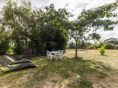 Jardin de l'établissement Ferme rénovée avec jardin clos, proche plages, Pornic et Nantes - vélos, terrain de pétanque, équipements bébé - FR-1-306-825