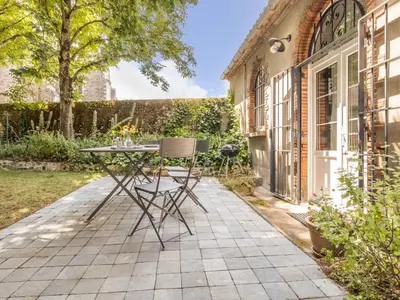 Jardin de l'établissement Gîte de charme entre Nantes et Côte de Jade - Jardin privé, équipement bébé, wifi, animaux acceptés - FR-1-306-852